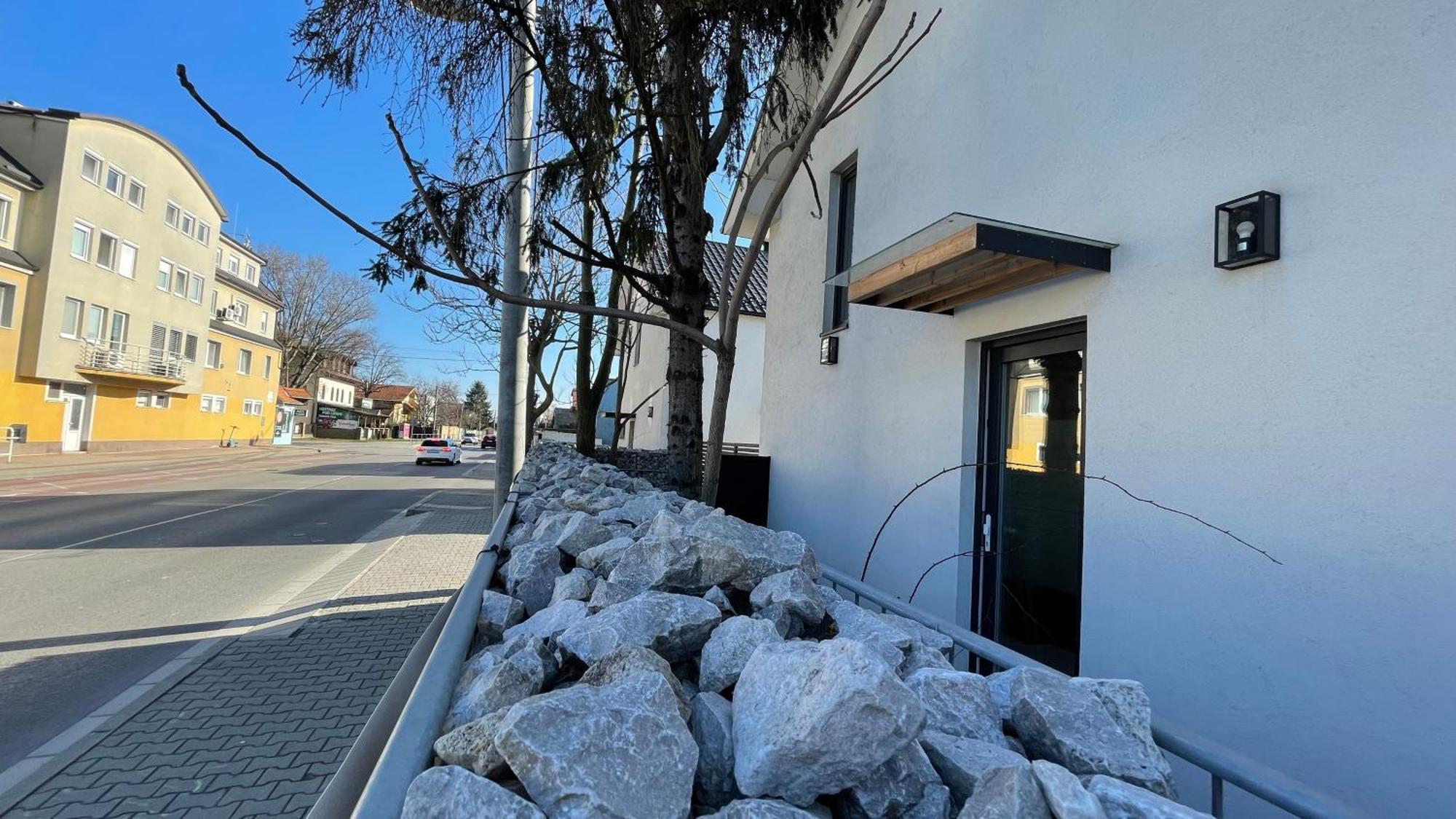 House Flow, 3 Room, Free 2 Parking ブラチスラヴァ エクステリア 写真